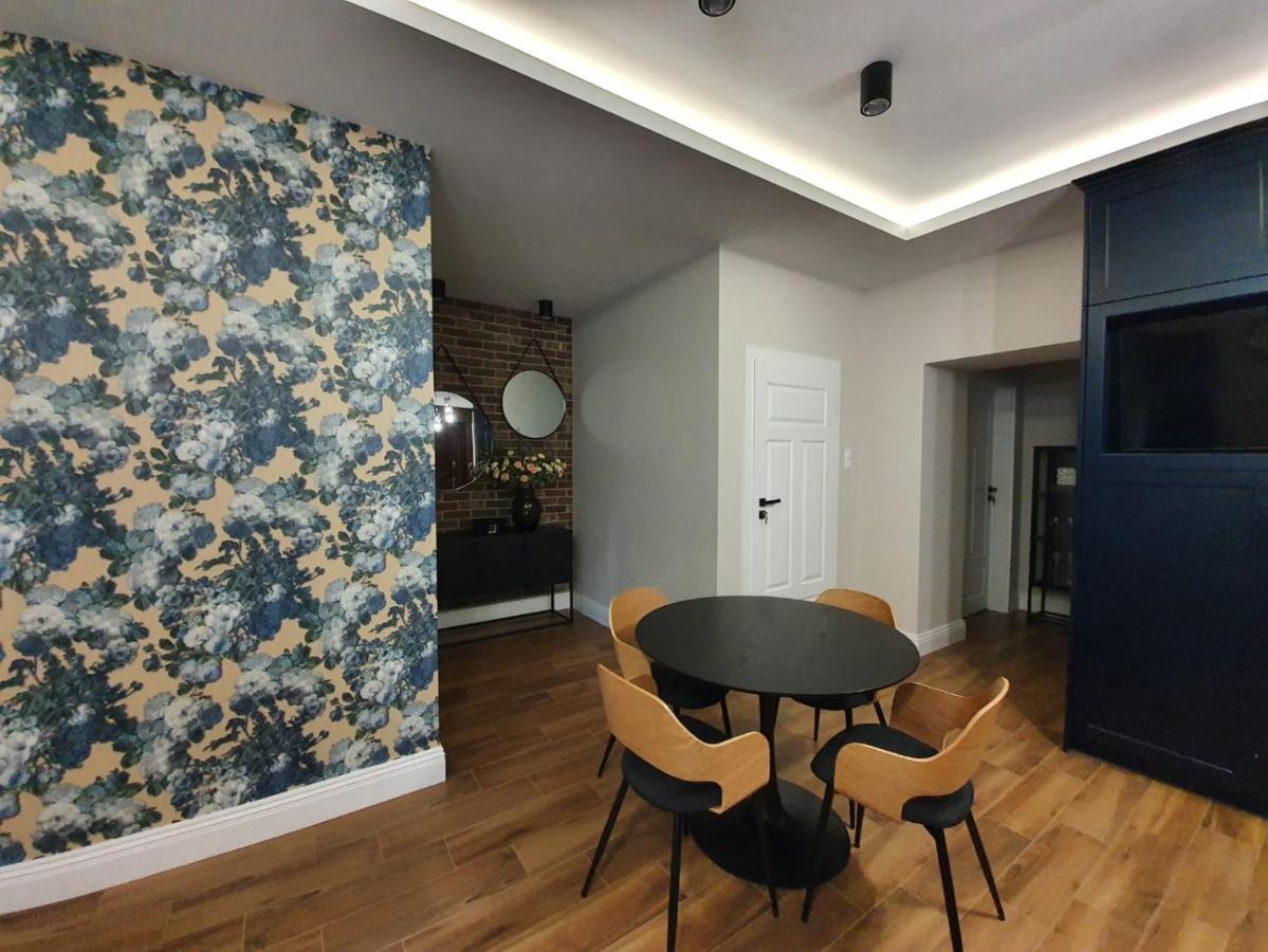 Apartament Ratuszowy Zamość Buitenkant foto